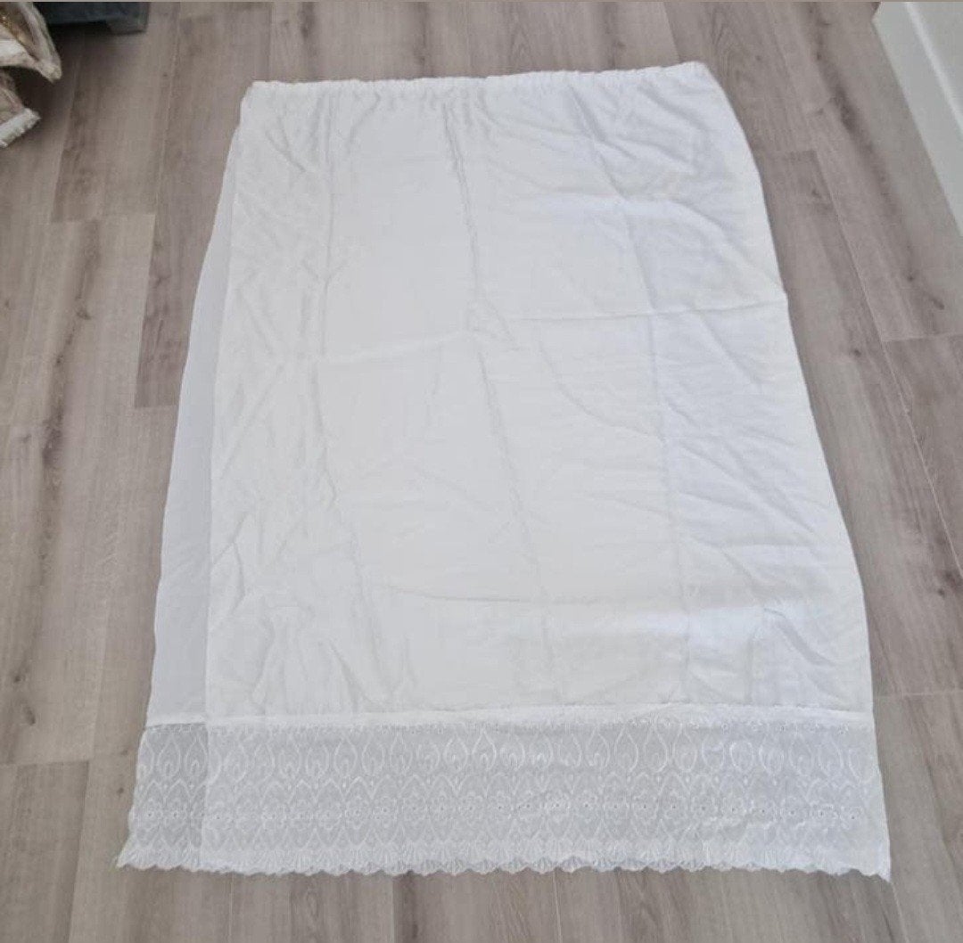 Witte vitrage / glasgordijn met kanten rand – 260 x 110 cm, 100 tot 150 cm, 200 cm of meer, Wit, Ophalen of Verzenden