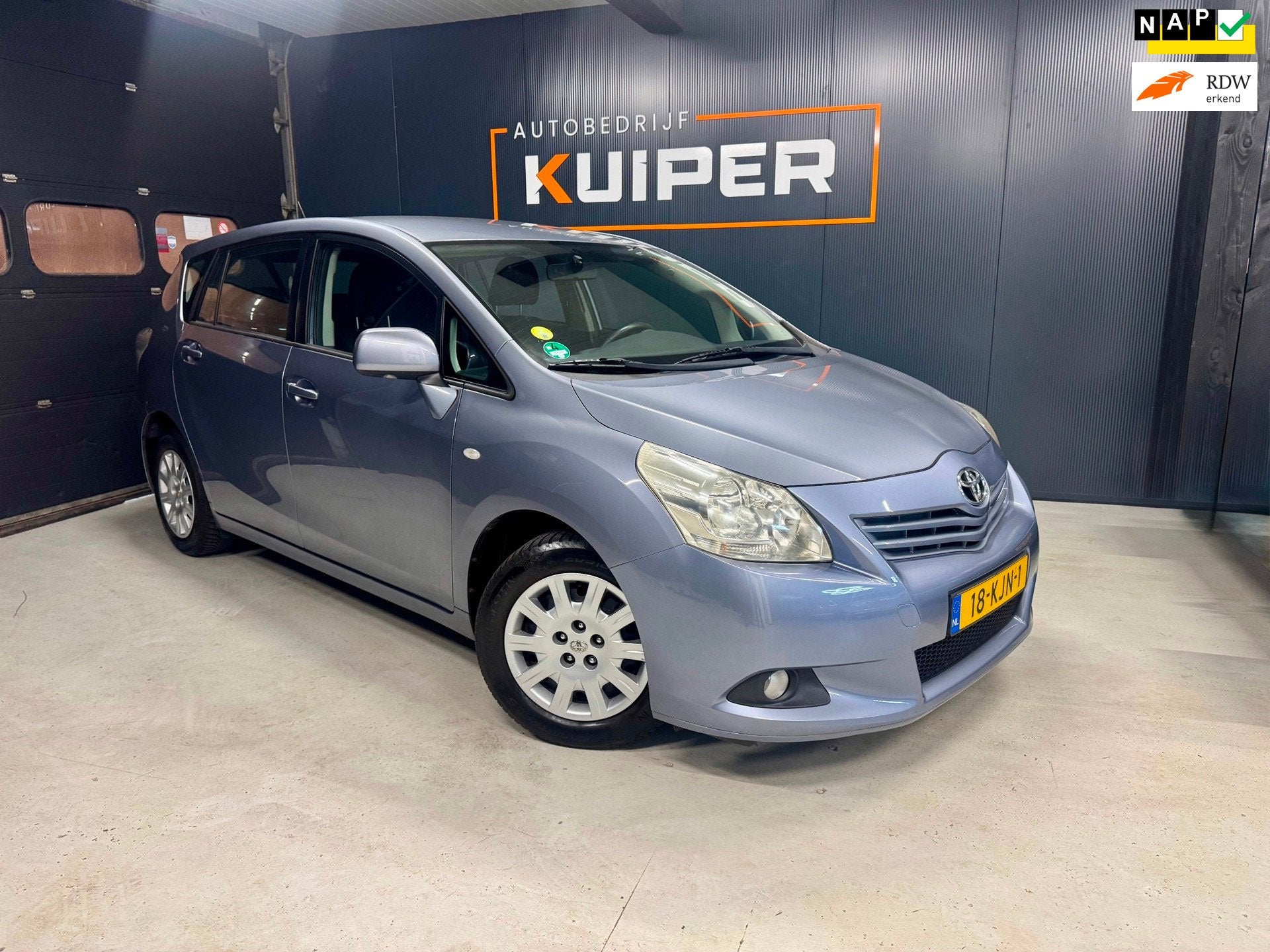 Toyota Verso 1.8 VVT-i Aspiration 7 persoon NW apk trekhaak, Auto's, Voorwielaandrijving, Dealer onderhouden, Gebruikt, 4 cilinders