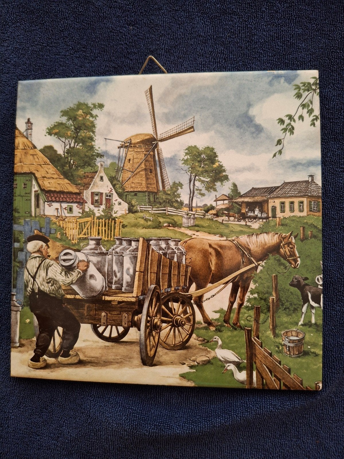 Vintage Royal Holland Tegel: Melkboer met Paard en Molen, Ophalen of Verzenden