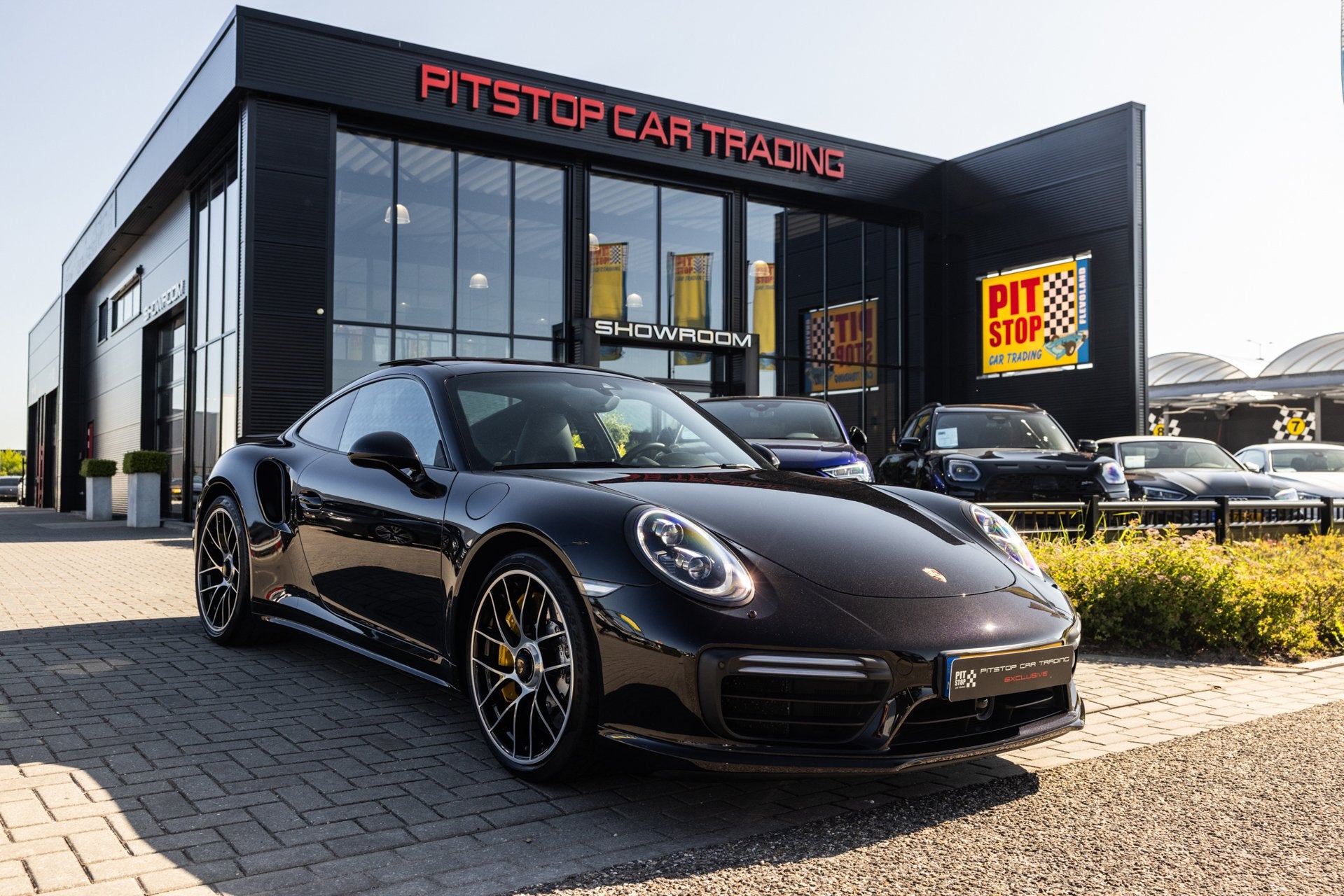 Porsche 911 991.2 3.8 Turbo S, 581pk NL-AUTO, Burmester, Pan, Auto's, Automaat, Gebruikt, 4 stoelen, Zwart