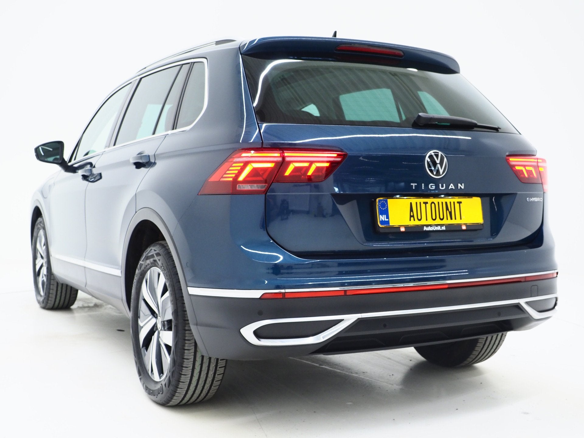 Volkswagen Tiguan 1.4 TSI eHybrid Elegance | Panoramadak | T, 1716 kg, Gebruikt, 4 cilinders, Blauw