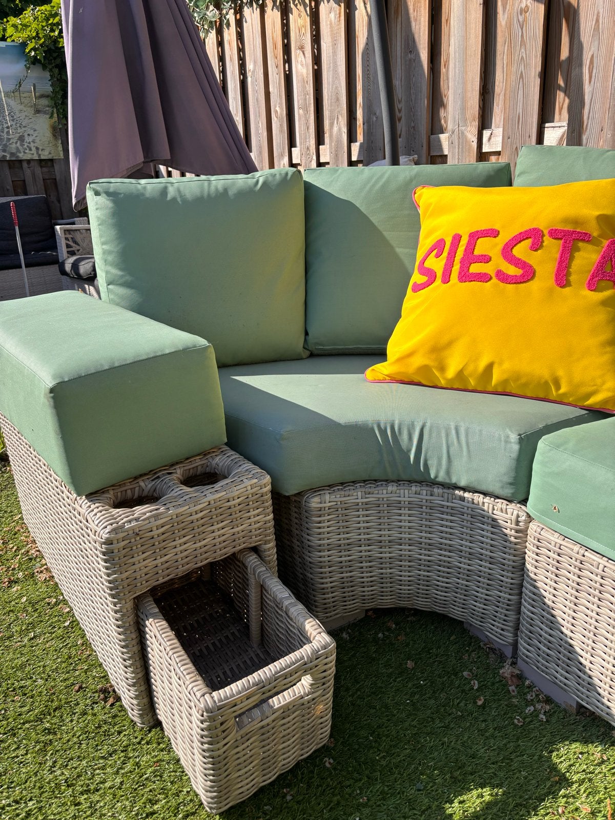 Comfortabele Wicker Tuinset met Groene Kussens, Ophalen, Gebruikt, Wicker