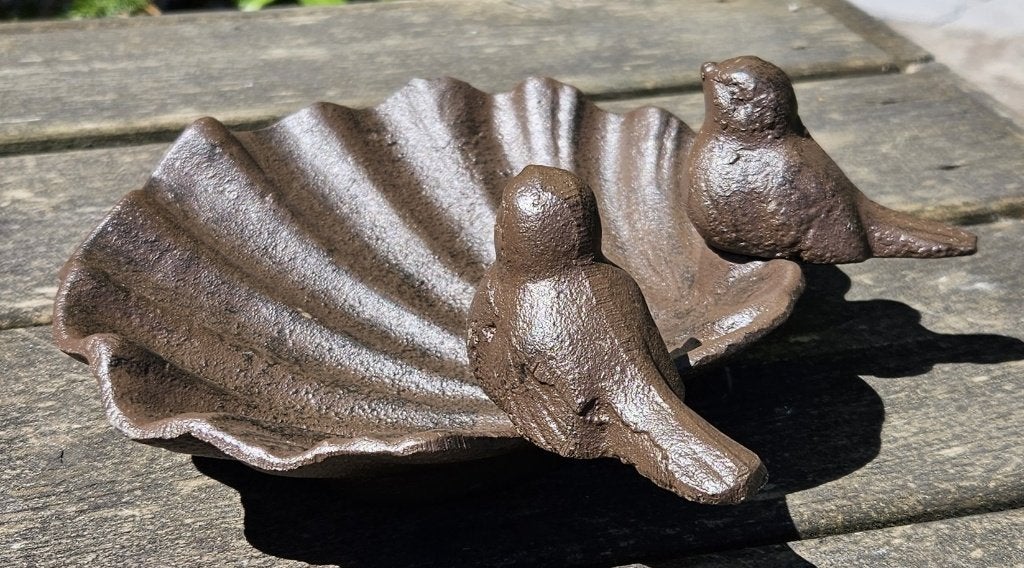 VOGELDRINKSCHAAL / DRINKSCHAAL / gietijzer, Nieuw, Info@huisentuindecoratiemarie.nl, Huis en tuin decoratie marie, Peize