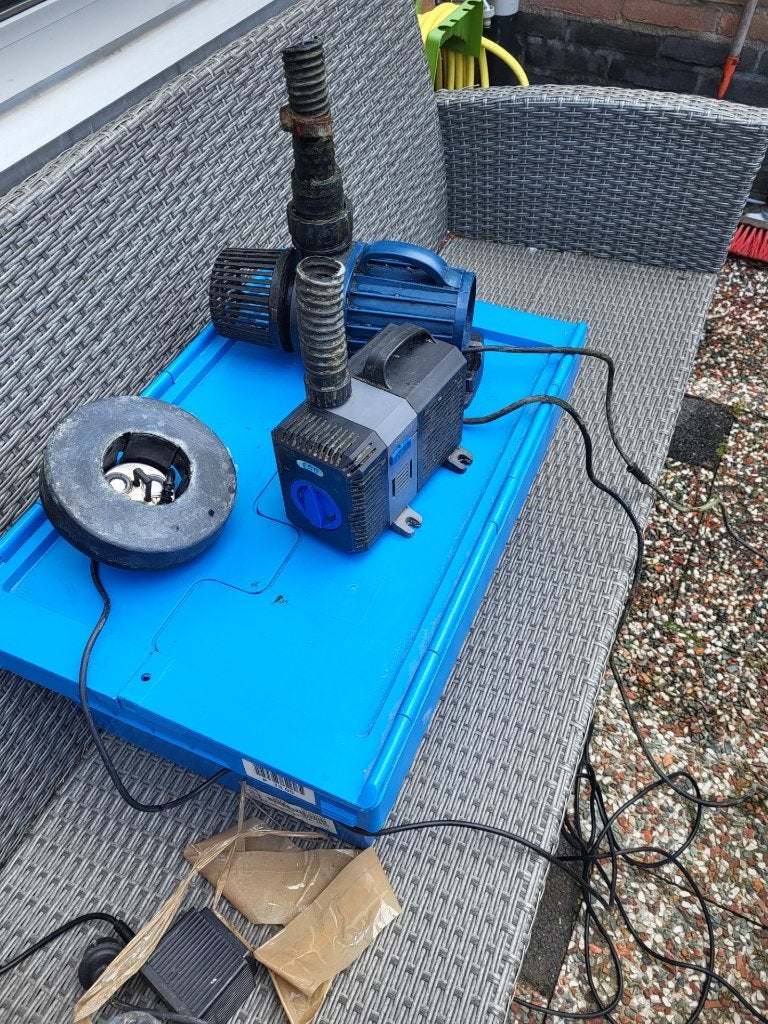 vijverpompen en mistmaker, Ophalen, Zo goed als nieuw, Vijverpomp