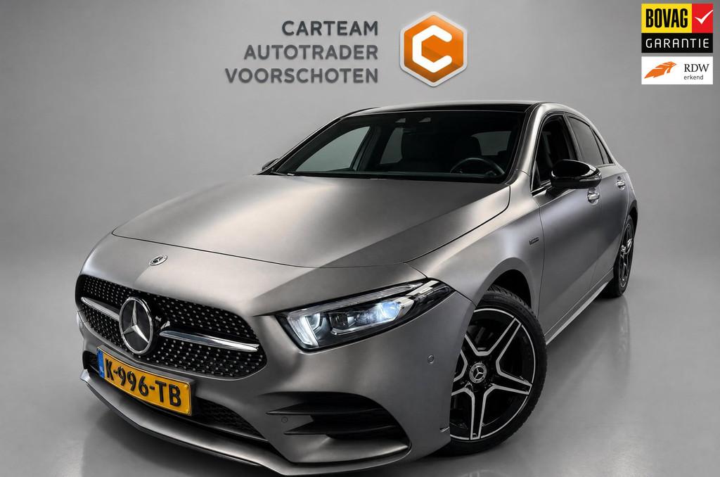 Mercedes-Benz A-klasse 250 e Business Solution AMG Limited |, Auto's, Gebruikt, 4 cilinders, 15 kWh, Alcantara