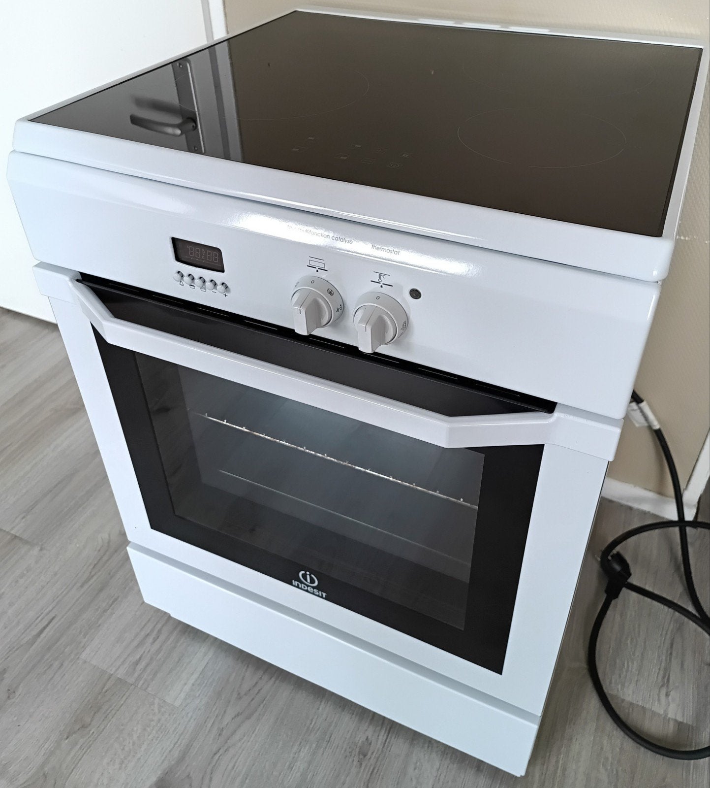 Indesit fornuis inductie, Ophalen, Oven, Hete lucht, 60 cm of meer