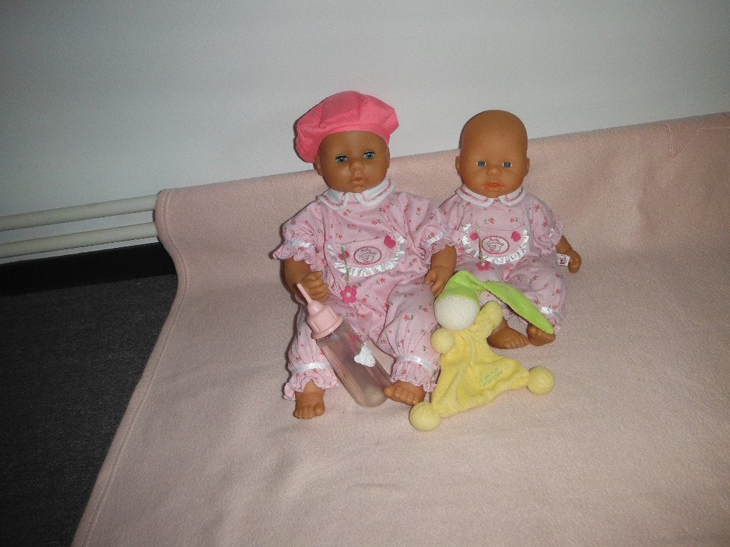 baby anabel poppen waarvan 1 interactief, Ophalen of Verzenden, Zo goed als nieuw, Babypop