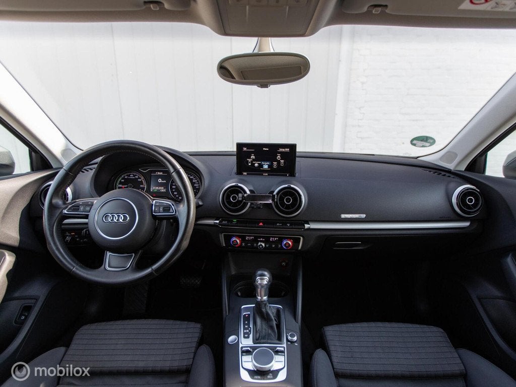 Audi A3 Sportback 1.4 e-tron PHEV Ambition Pro Line plus|Ori, Auto's, Audi, Stof, Euro 6, 4 cilinders, Origineel Nederlands