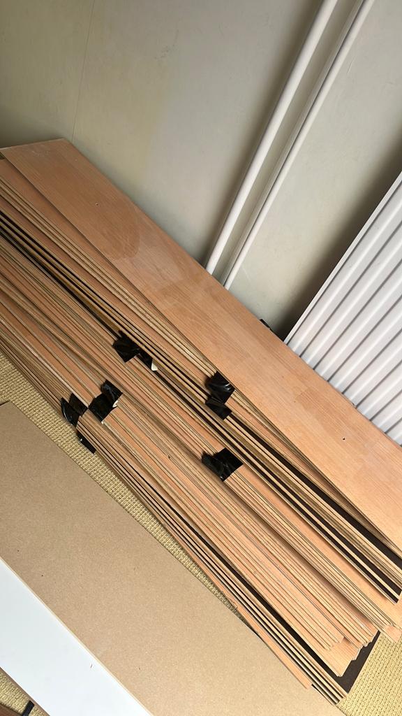 Gratis bundeltje laminaat af te halen, Ophalen, 50 tot 150 cm, 10 m² of meer, 10 tot 30 cm