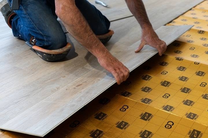 Gezocht: ervaren laminaatlegger, Huis en Inrichting, Ophalen of Verzenden, 75 m² of meer, Laminaat