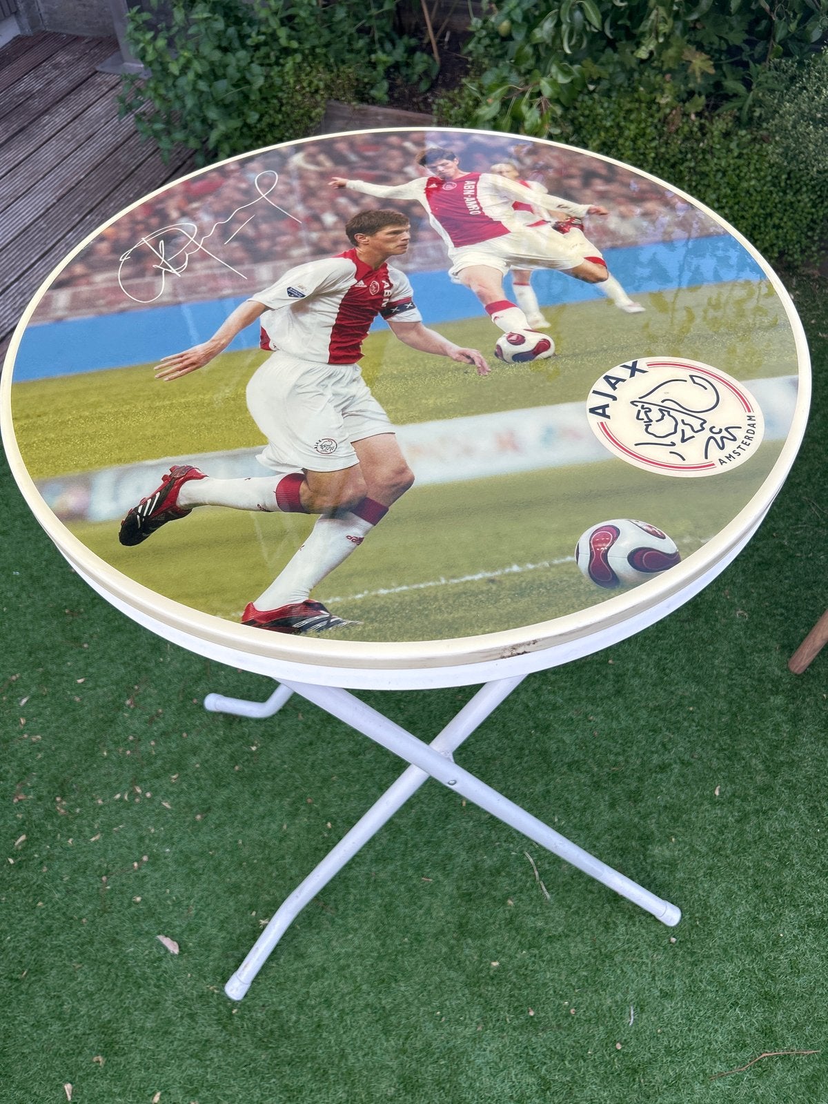 AJAX statafel Klaas Jan Huntelaar gesigneerd, Ophalen, Zo goed als nieuw, Ajax, Overige typen