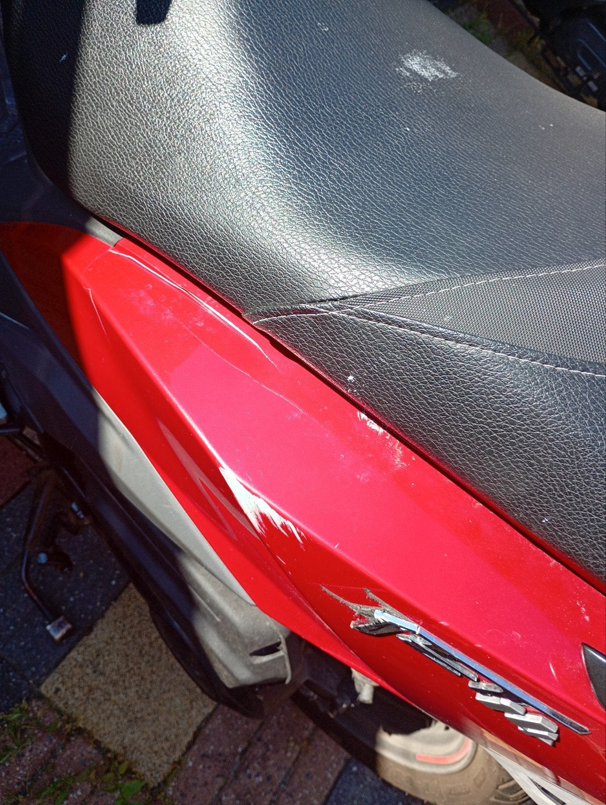 sym scooter jet 14 met schade, Ophalen