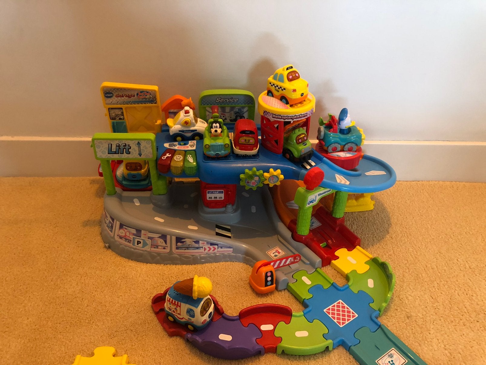 Vtech autogarage, Kinderen en Baby's, Ophalen, Zo goed als nieuw