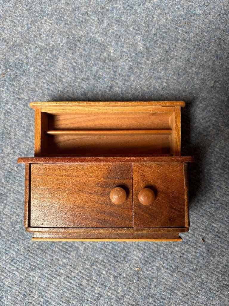 poppenhuismeubilair vintage jaren 60, Ophalen, Gebruikt, Poppenhuis
