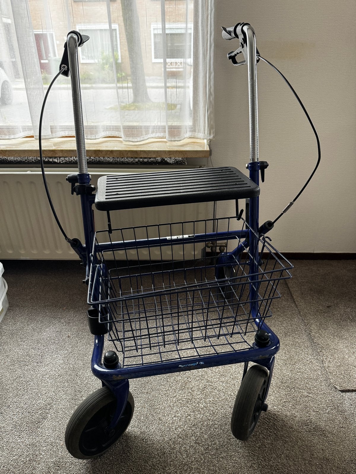 Goede stevige rollator, in prima staat, Diversen, Ophalen, Opvouwbaar, Zo goed als nieuw