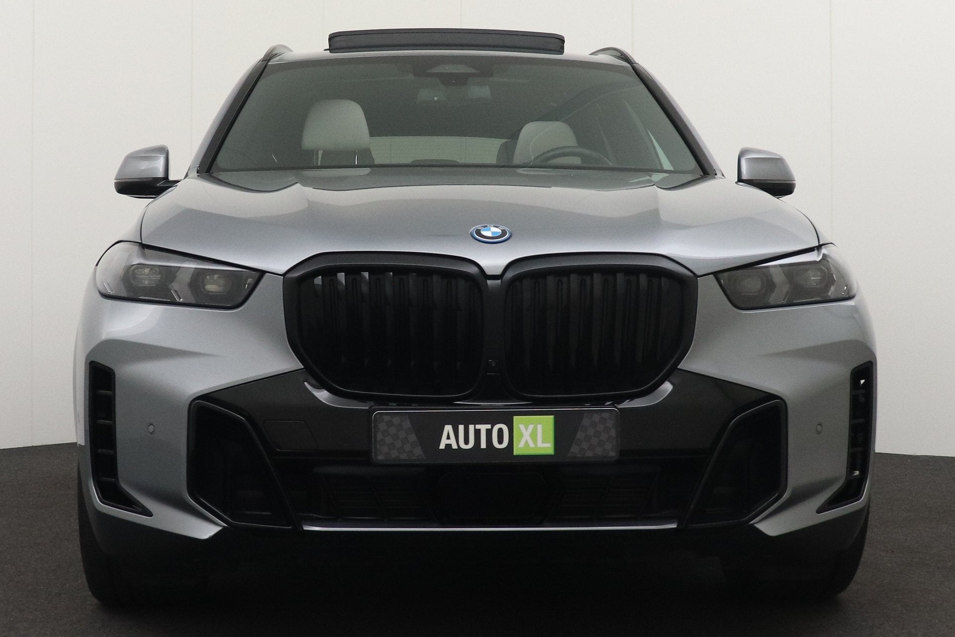 BMW X5 xDrive50e 490 PK M-Sport Pro Pano-Dak 22" Exclusive P, Auto's, Dealer onderhouden, Gebruikt, X5, 2395 kg