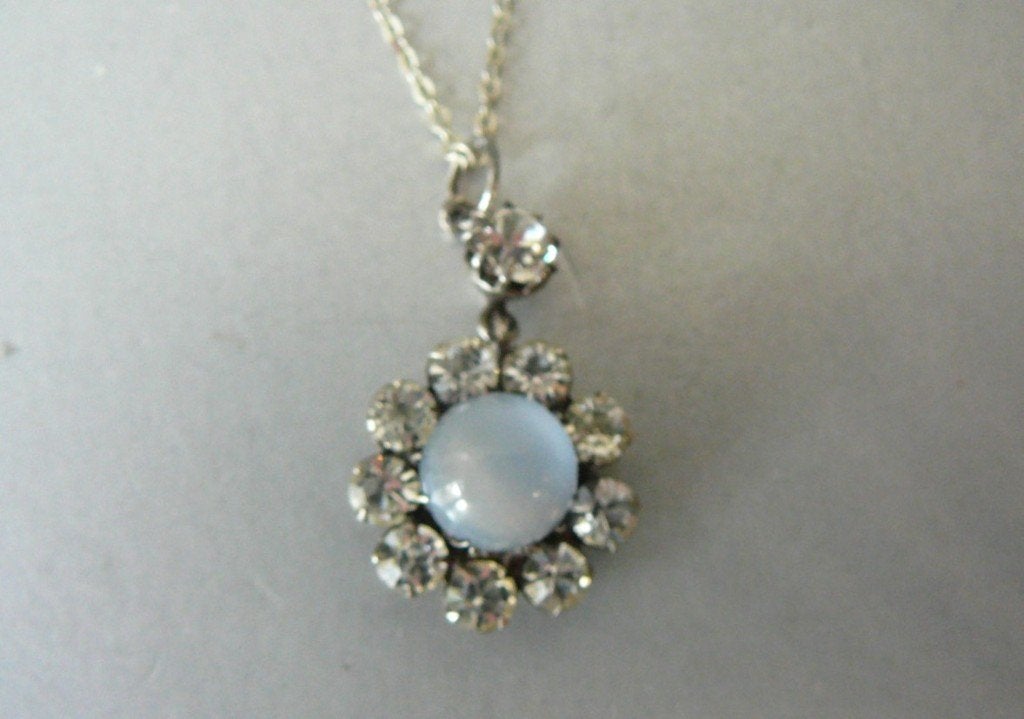 Vintage ketting met hanger, Made in France, Ophalen of Verzenden, Zilver, Ketting, Met edelsteen