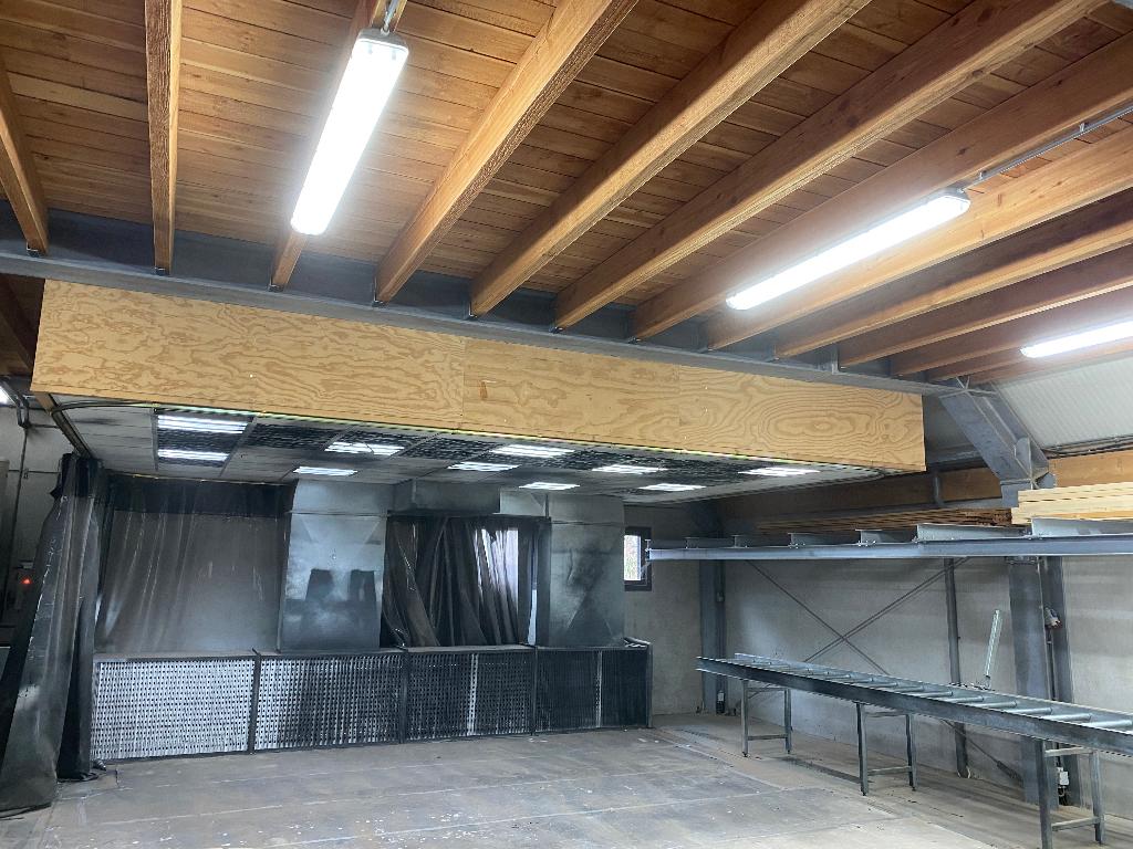 Spuitcabine voor hout, Zakelijke goederen, Machines en Bouw | Houtbewerking, Ophalen
