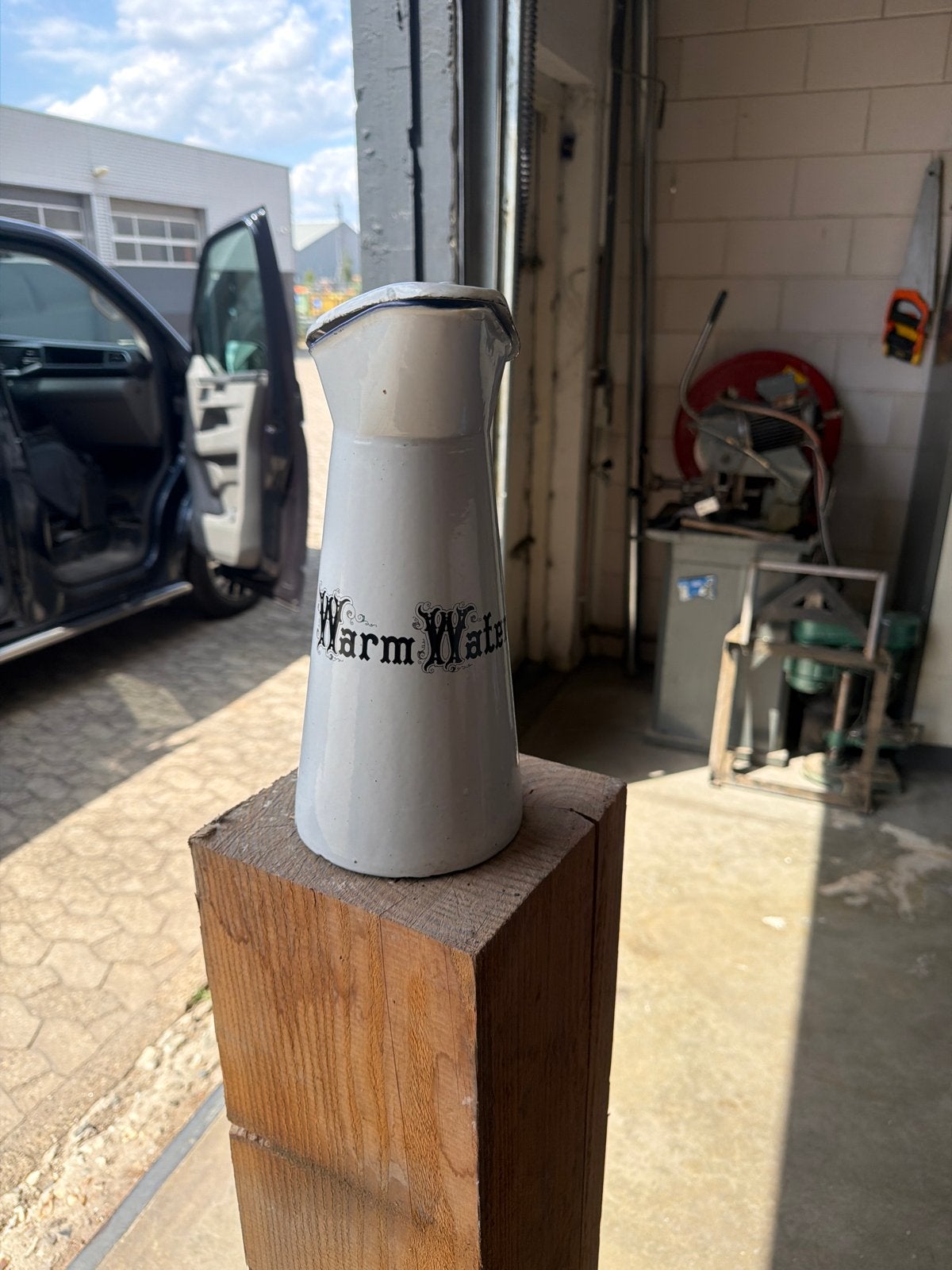 Antieke emaille kan 'Warm Water' met deksel, Antiek en Kunst, Ophalen