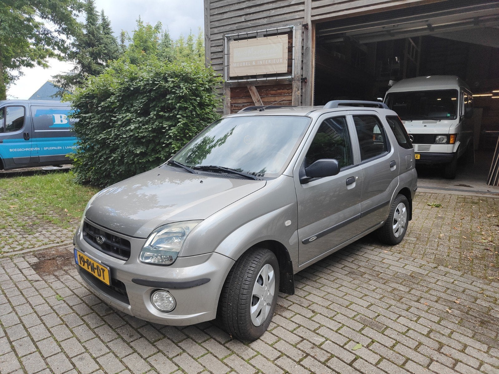 Subaru Justy 1.3 G3X AWD 2004 4x4 weinig km, Justy, Stof, Zwart, Handgeschakeld