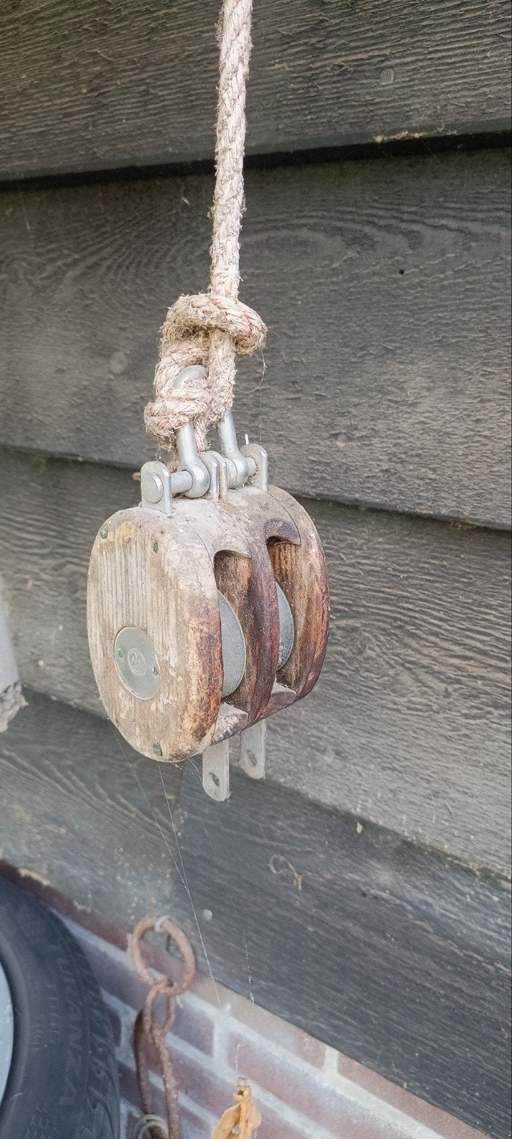 Antieke houten katrol met touw, Ophalen of Verzenden