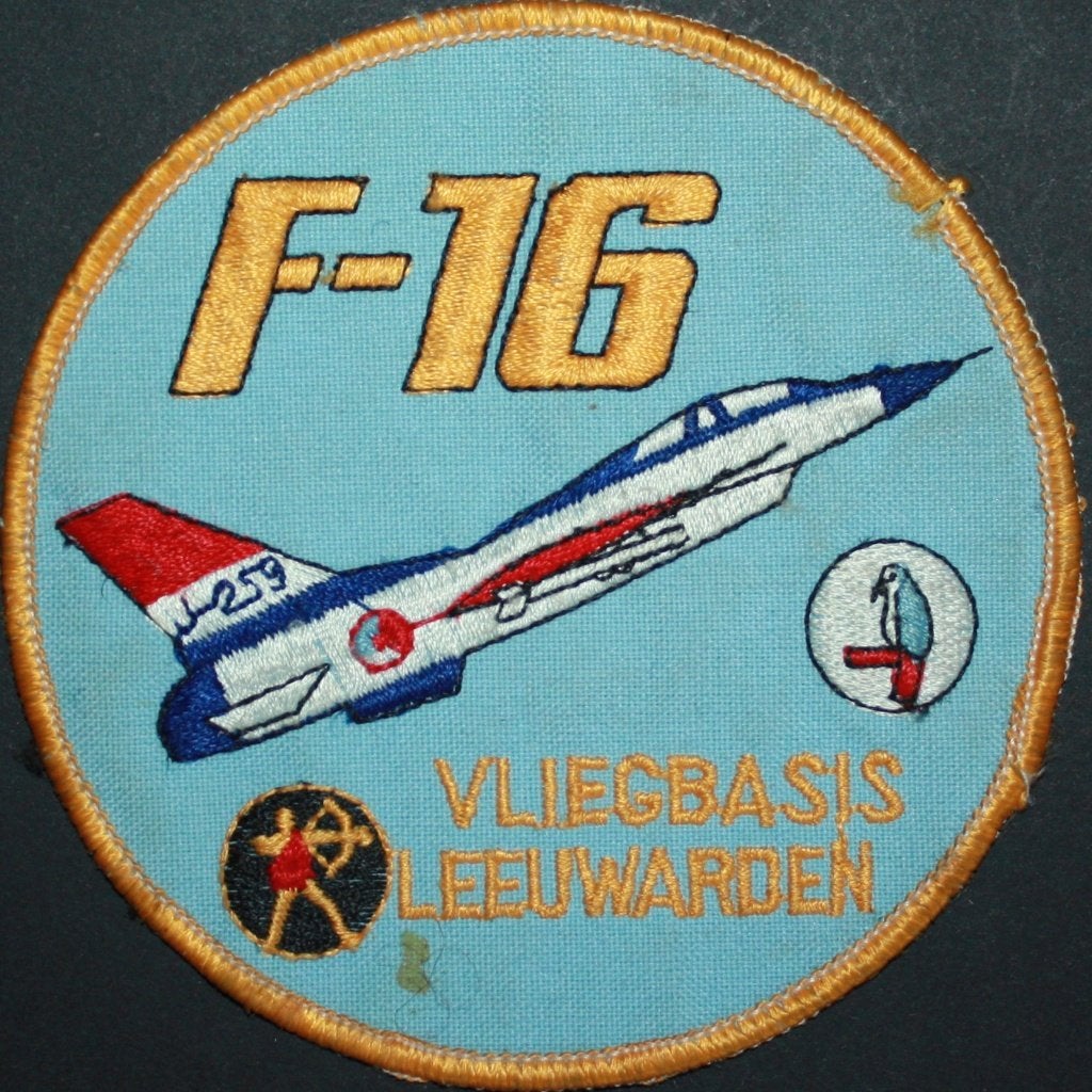 Patch Vlb Leeuwarden F-16 322 Sqn 323 Sqn KLU RNLAF EHLW, Verzenden, Luchtmacht, Nederland, Embleem of Badge