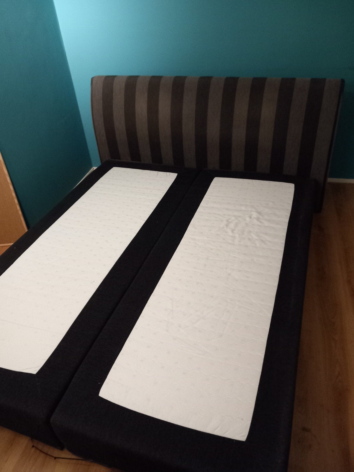 Boxspring 180x220 met hoofdbord