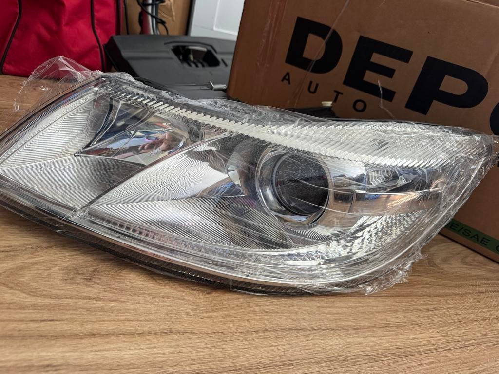 Koplamp links Skoda Octavia Combi (1Z5) 2006-2013, Auto-onderdelen, Verlichting, Ophalen of Verzenden, Nieuw, Skoda