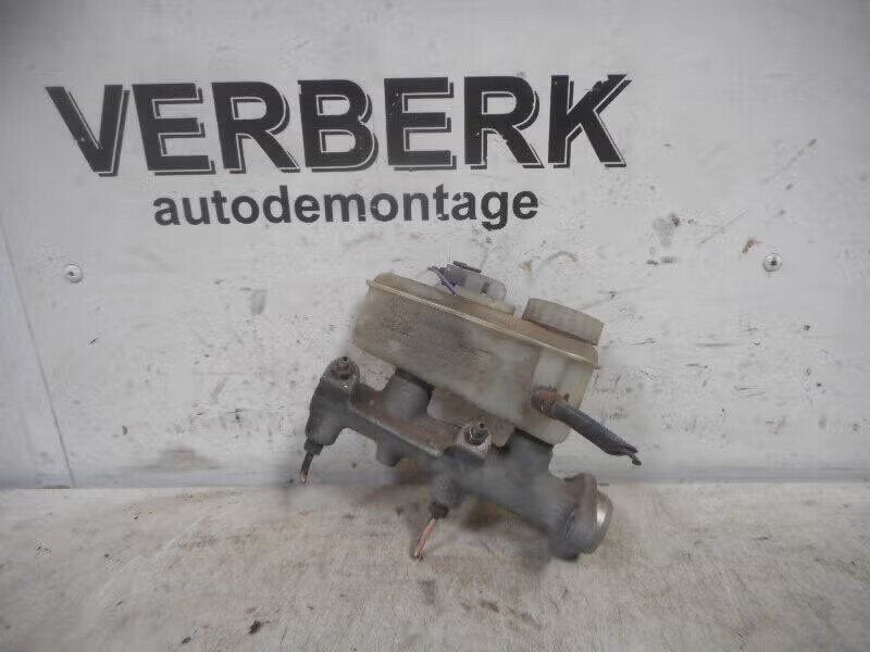 HOOFDREMCILINDER Volvo 940 I Estate (01-1990/10-1998), Gebruikt, Info@volvocars.com, Ophalen of Verzenden, Volvo