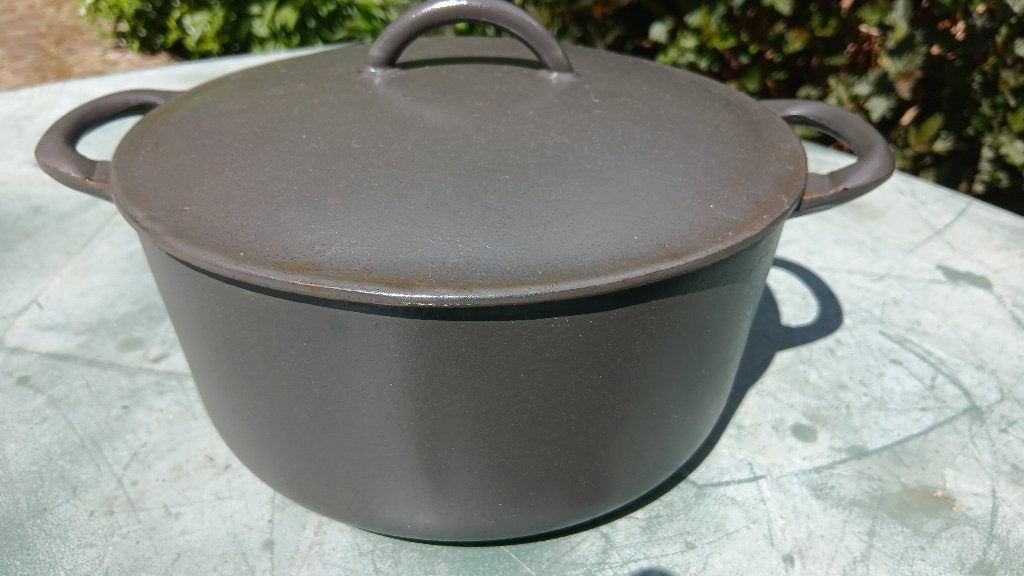 FE BELGIUM DESCOWARE  vintage gietijzer pan 20 cm (G267), Huis en Inrichting, Gebruikt, Le Creuset, Ophalen of Verzenden, Met handvatten