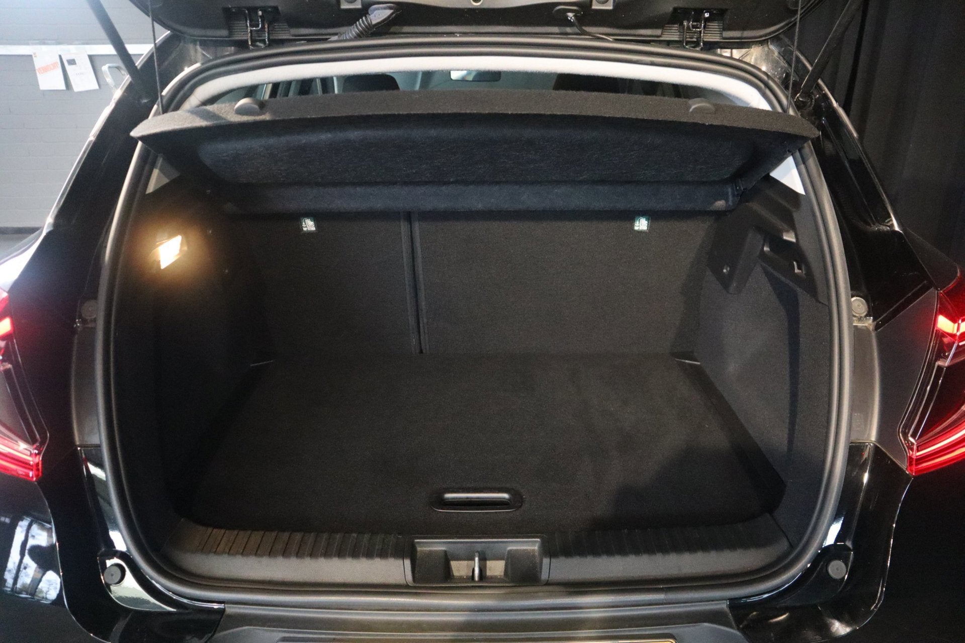 Foto 12 van Renault Captur 1.0 TCe 90 Zen / 1STE EIG / ORIG NL / LED / C