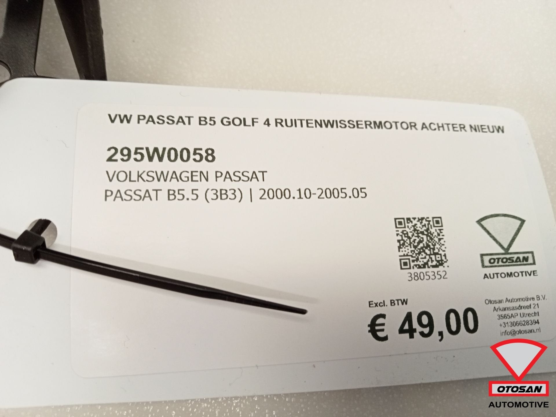 VW Passat B5 Golf 4 Bora Ruitenwissermotor Achter Nieuw, Volkswagen, Volkswagen AG, Nieuw, Berliner Ring 2
38440  Wolfsburg, DE