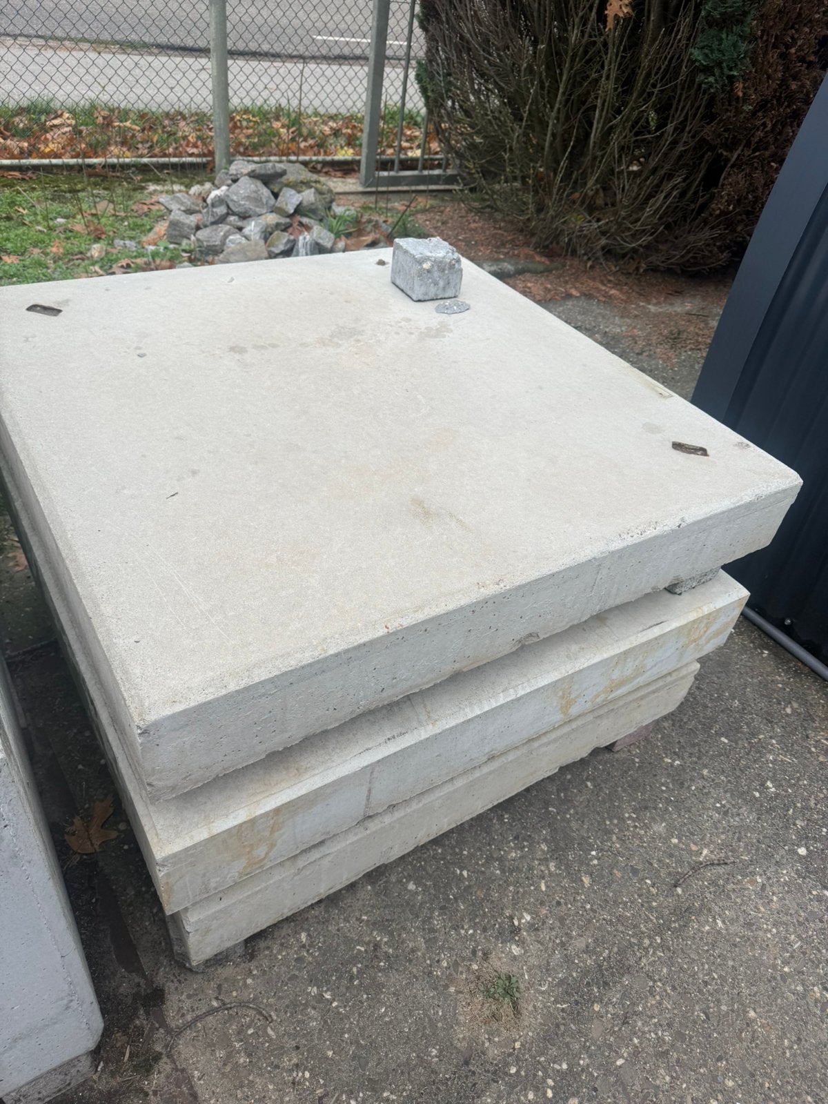 Stelconplaten/betonplaten 1x1 dikte 14 dik, Ophalen of Verzenden, Zo goed als nieuw