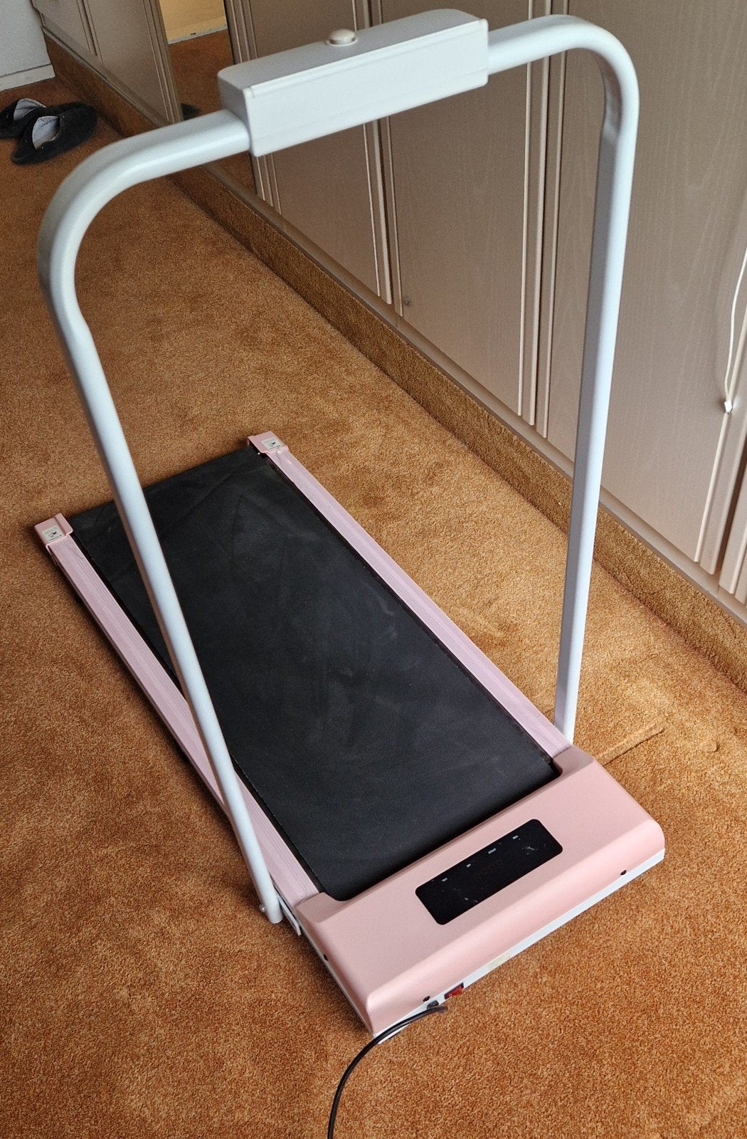 Roze Loopband C1 - Functioneel met cosmetische gebreken