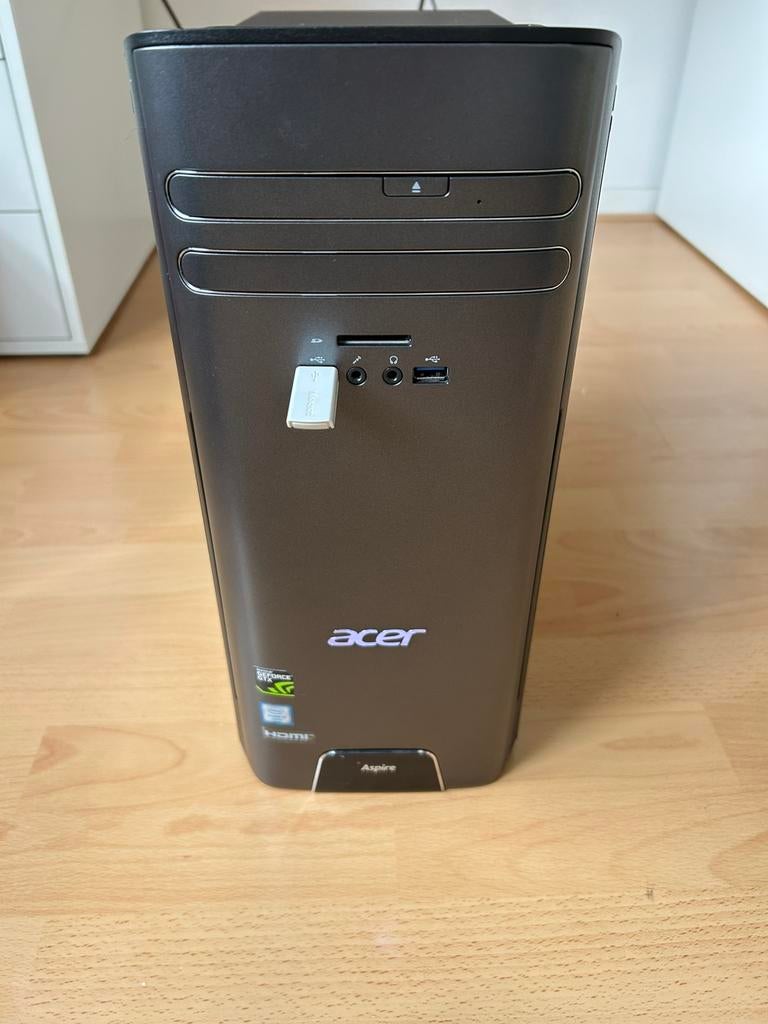 Acer Aspire T3-715 Desktop, Computers en Software, Desktop Pc's, Ophalen, Gebruikt, Gaming, SSD