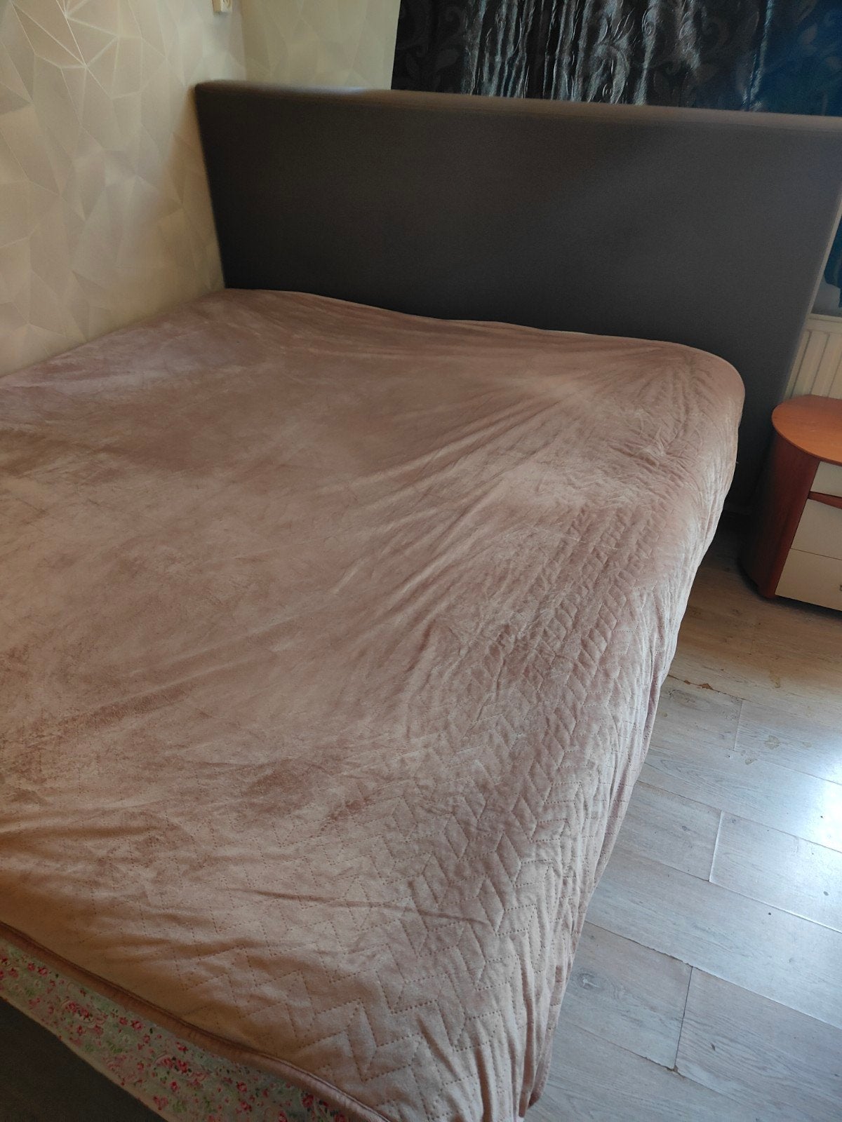 Boxspring 180x200 cm met hoofdbord, exclusief matrassen, Ophalen of Verzenden