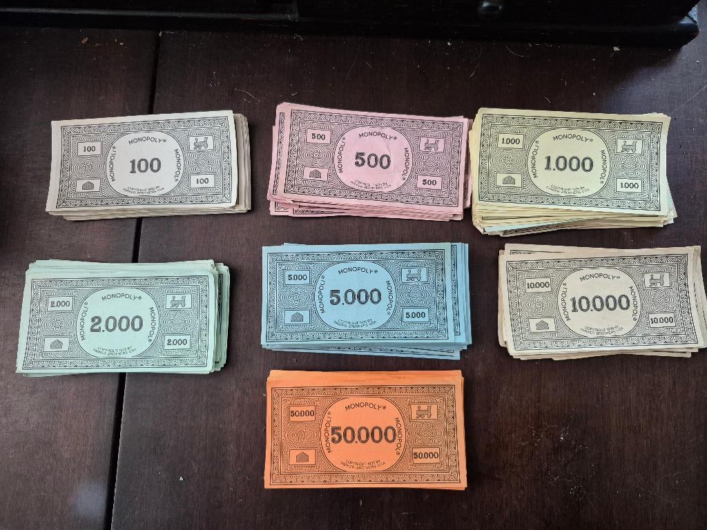 monopoly geld, Hobby en Vrije tijd, Gezelschapsspellen | Bordspellen, Ophalen of Verzenden, Gebruikt