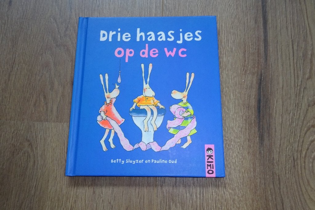 Boekje peuter, 3 haasjes op de wc,  als nieuw, Boeken, Ophalen of Verzenden, Nieuw, 2 tot 3 jaar