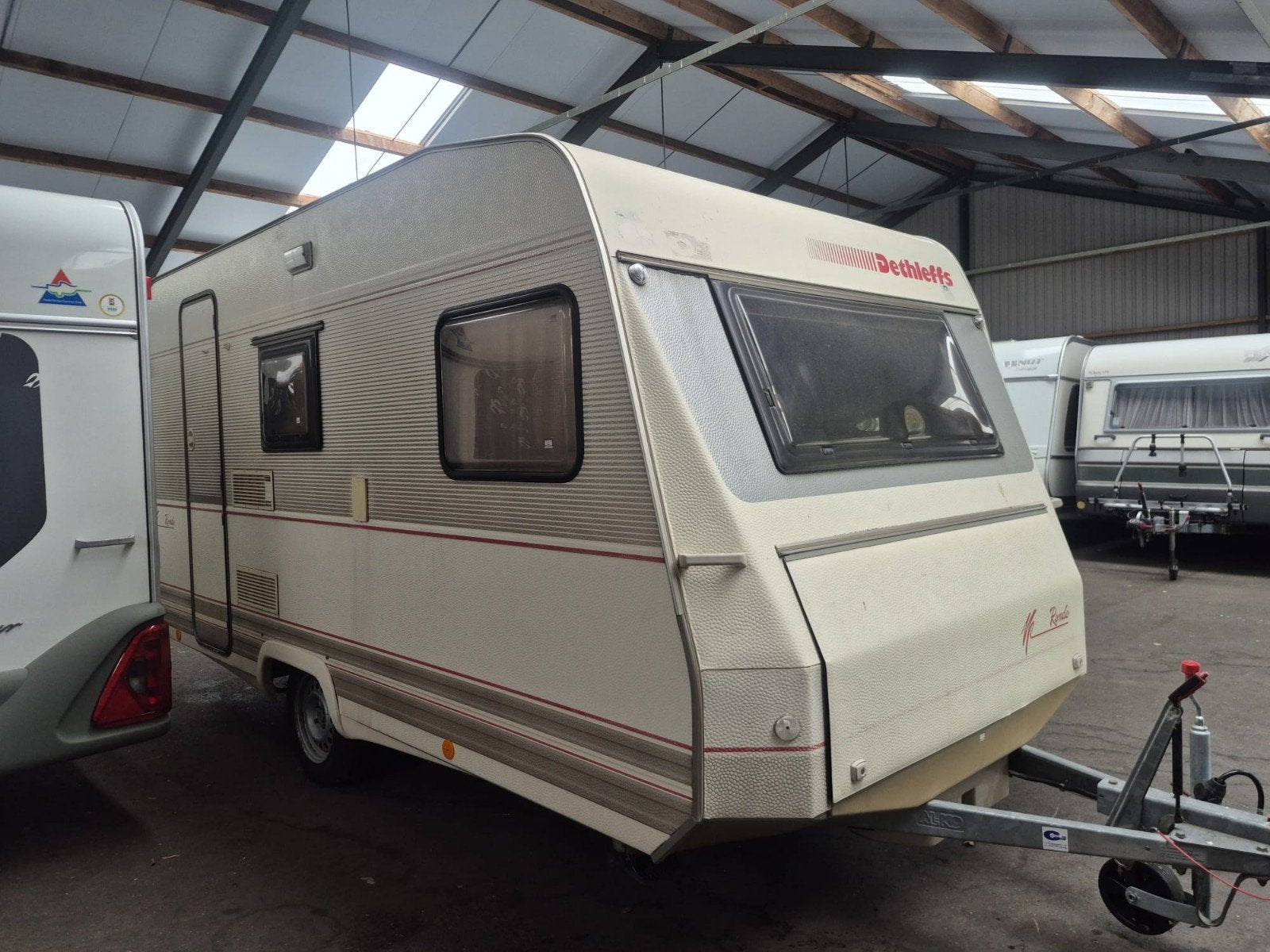 Dethleffs Rondo Caravan uit 1993 met voortent, Particulier, Gascomfoor, Dethleffs
