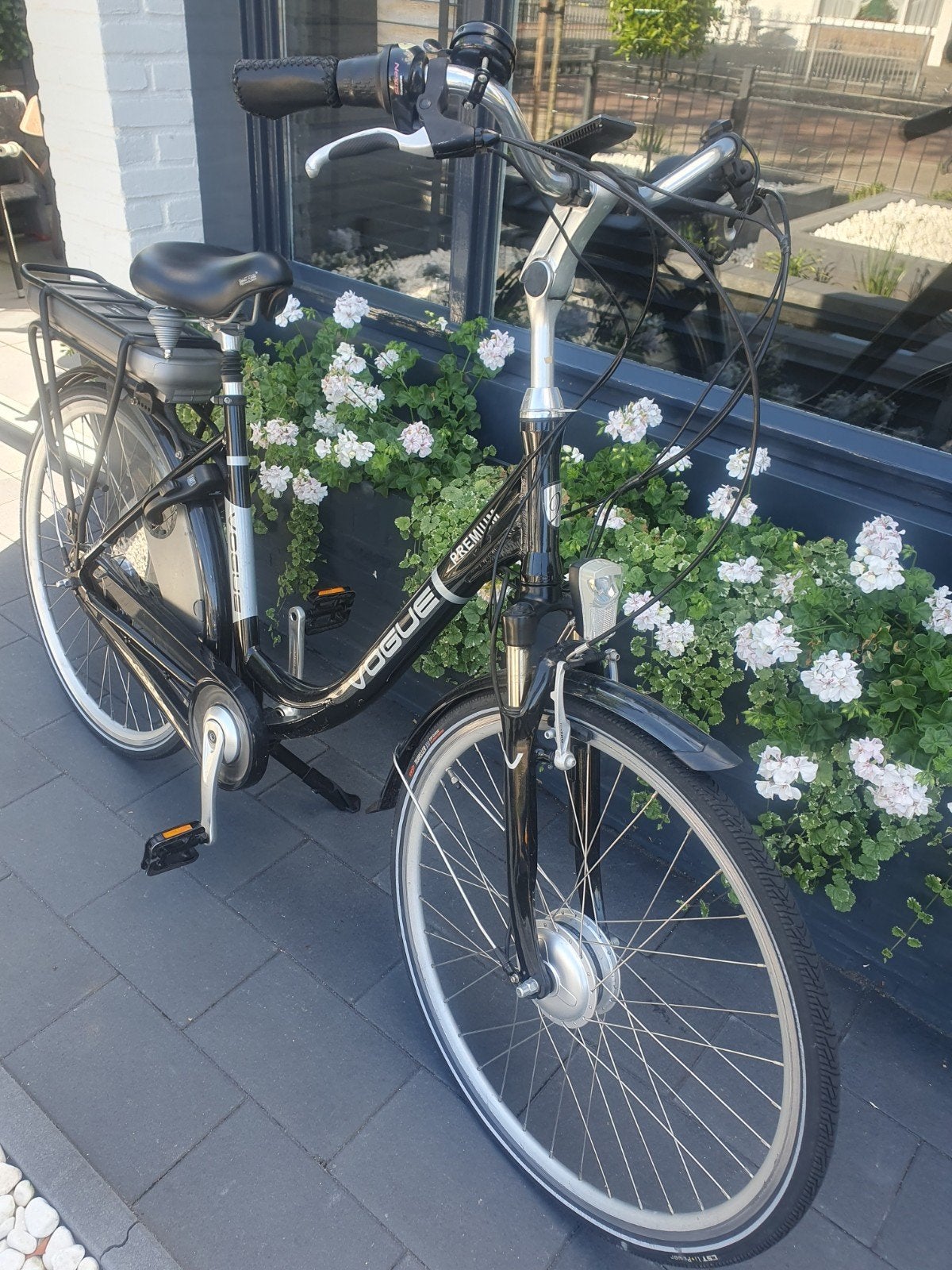 Elektrische fiets vogue premium dames fiets, Fietsen en Brommers, Elektrische fietsen, Ophalen of Verzenden, Overige merken