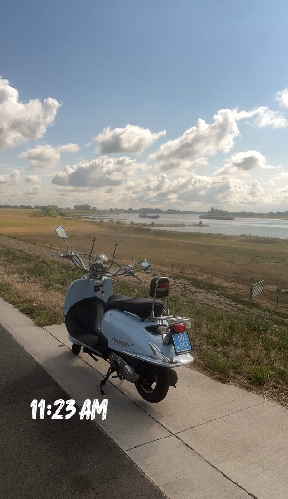 la souris retro grande, Ophalen, Maximaal 45 km/u, Zo goed als nieuw, Benzine