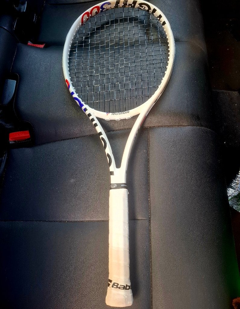 TECNIFIBRE T-FIGHT ISOFLEX 300 PACK, Sport en Fitness, Ophalen of Verzenden, Zo goed als nieuw, Racket, L2