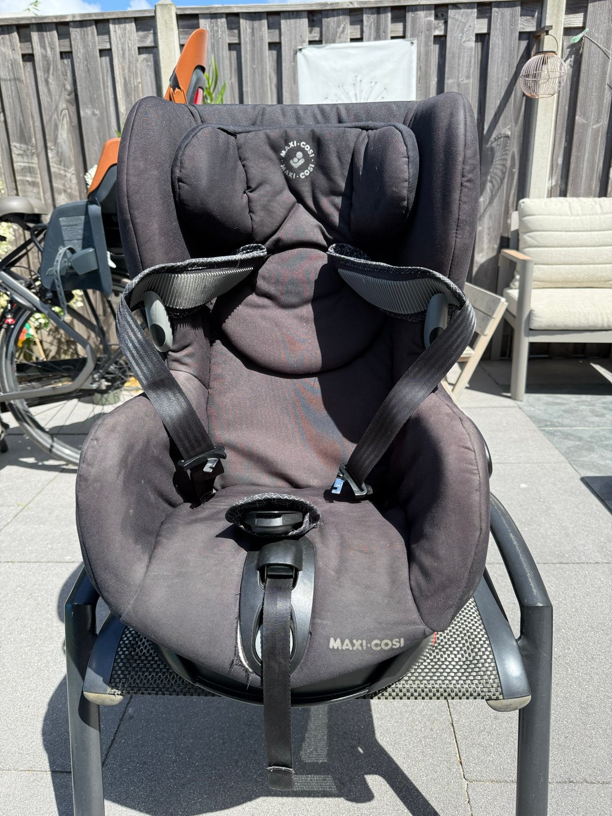 Maxi Cosi autostoel draaibaar en gordelspanner, Kinderen en Baby's, Autostoeltjes, Gebruikt, Maxi-Cosi, 0 t/m 18 kg, Autogordel