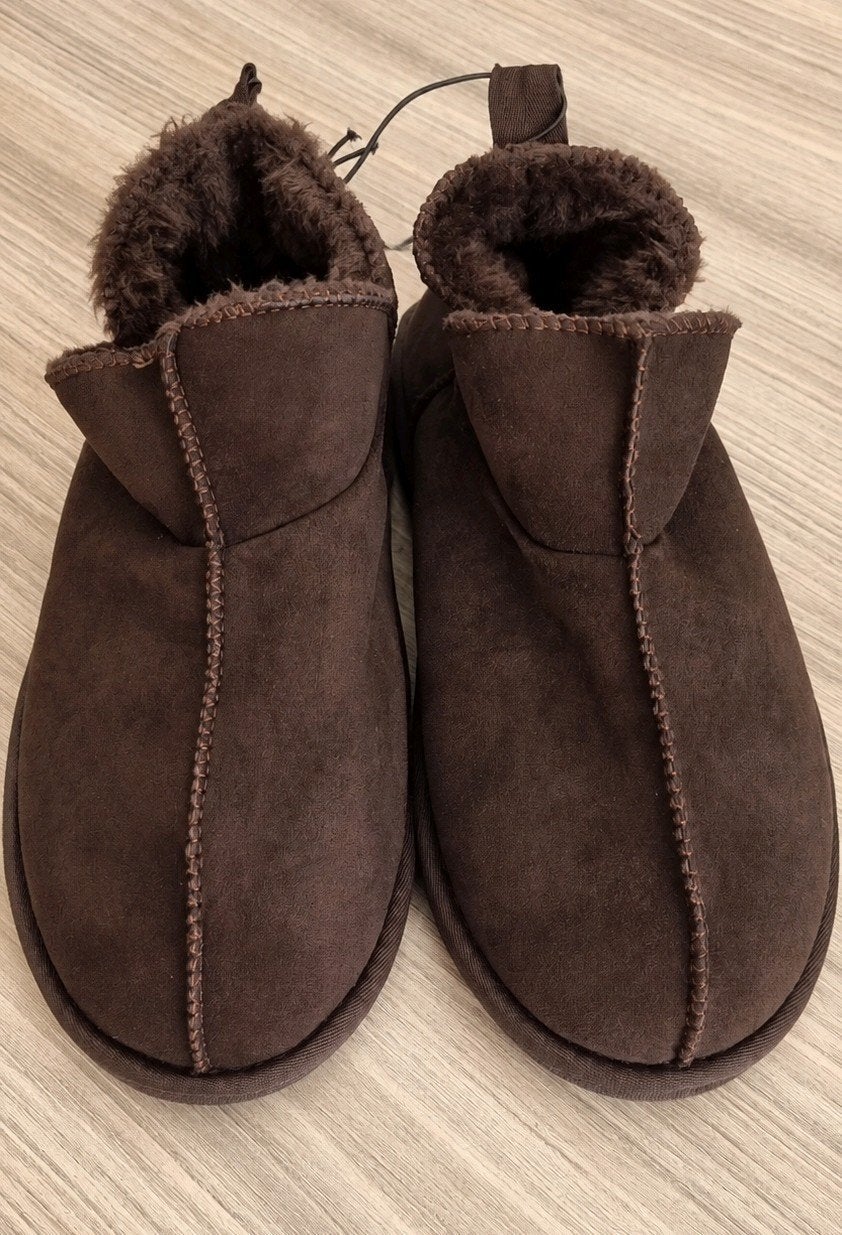 Greyhound pantoffels, maat 42/43 nieuw, Bruin, GREYHOUND, Nieuw, Ophalen of Verzenden