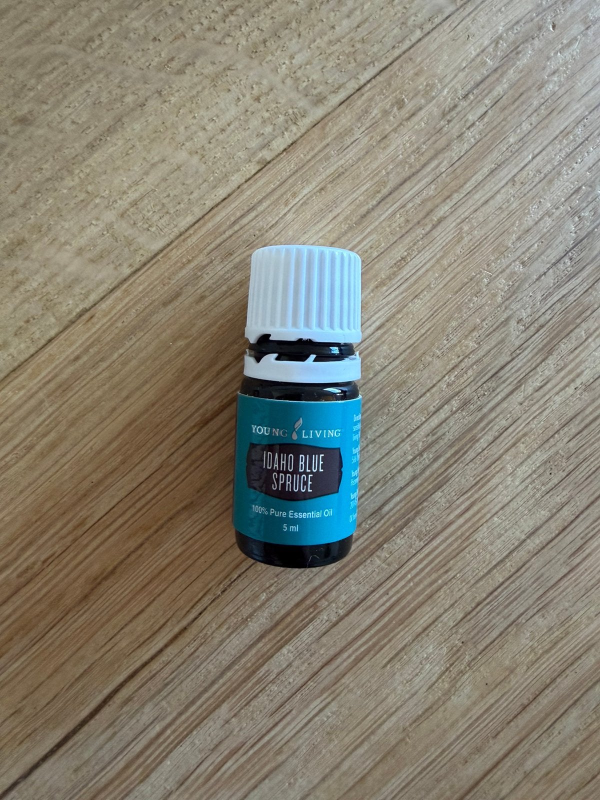 Young Living Idaho Blue Spruce 5 ml, Ophalen of Verzenden, Zo goed als nieuw, Aroma