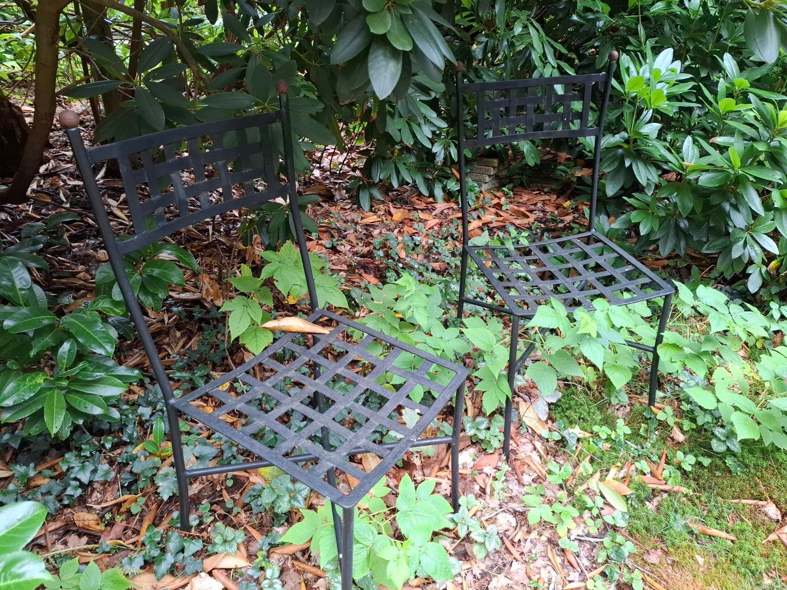 Mooie zwart metalen stoeltjes, Tuin en Terras, Tegels en Klinkers, Ophalen, Gebruikt, Overige materialen, Overige typen