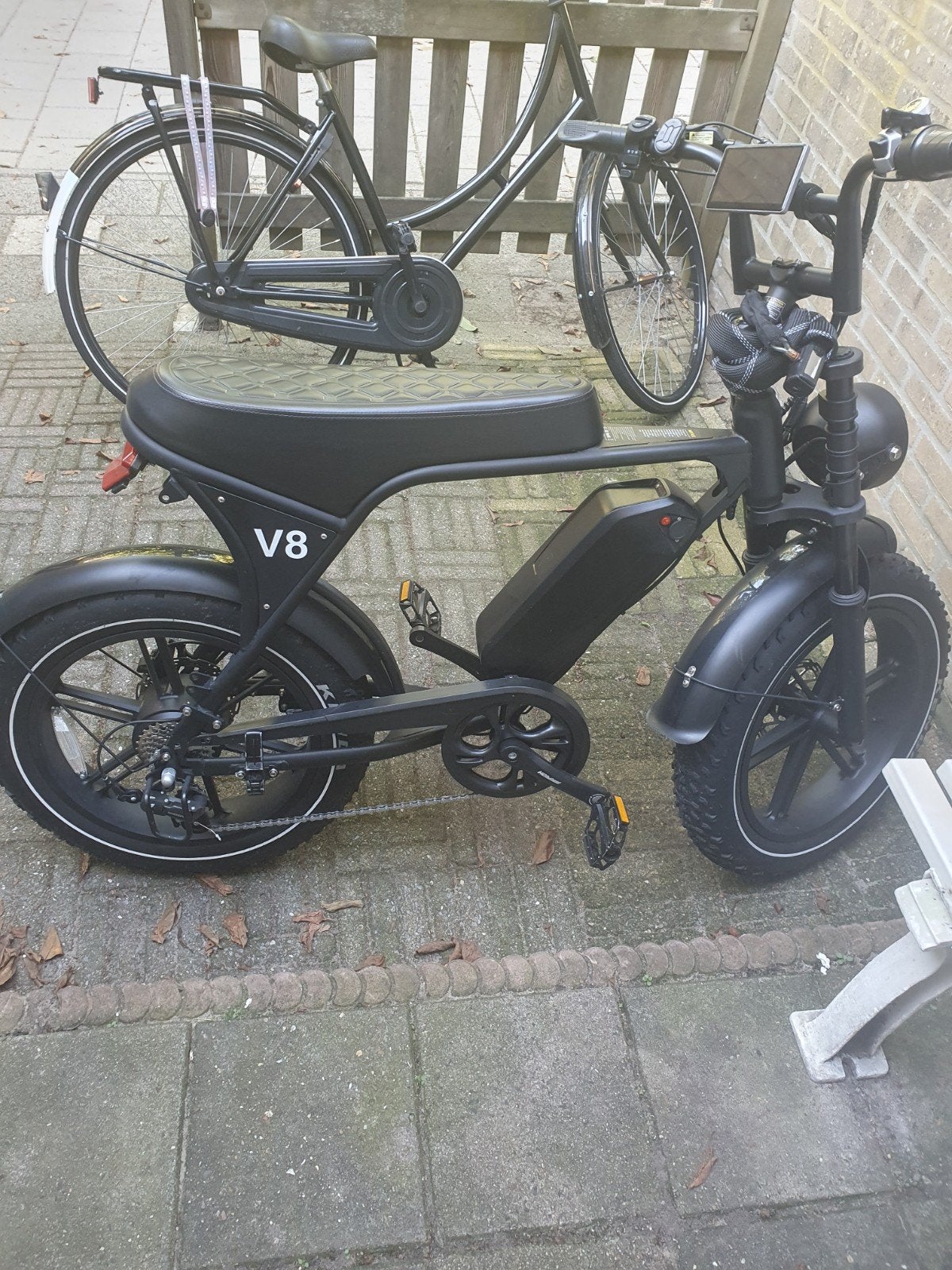 ouxi v8, Zo goed als nieuw, 59 cm of meer, 50 km per accu of meer, Ophalen