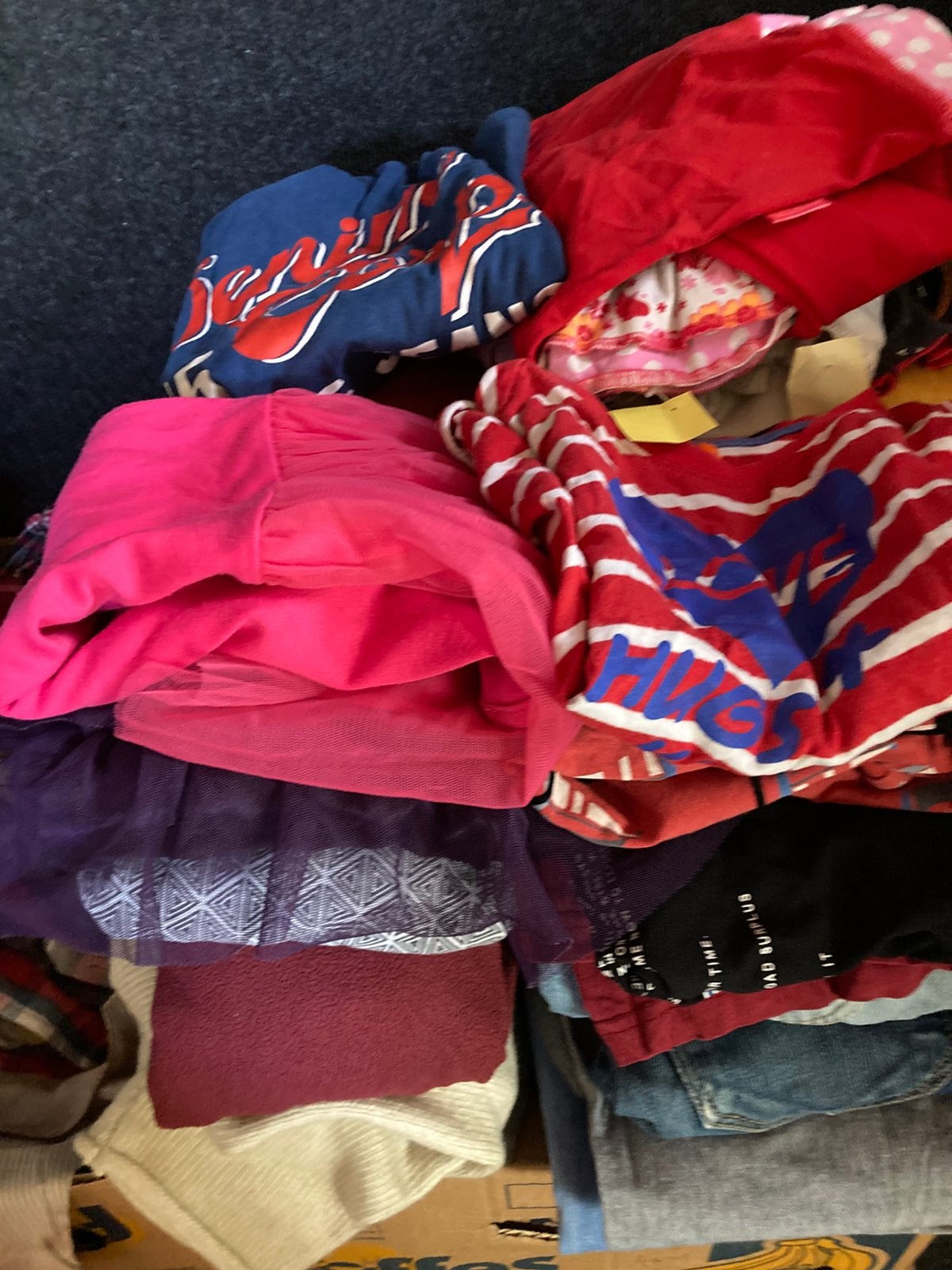Partij kleding schoon en netjes, Ophalen, Zo goed als nieuw