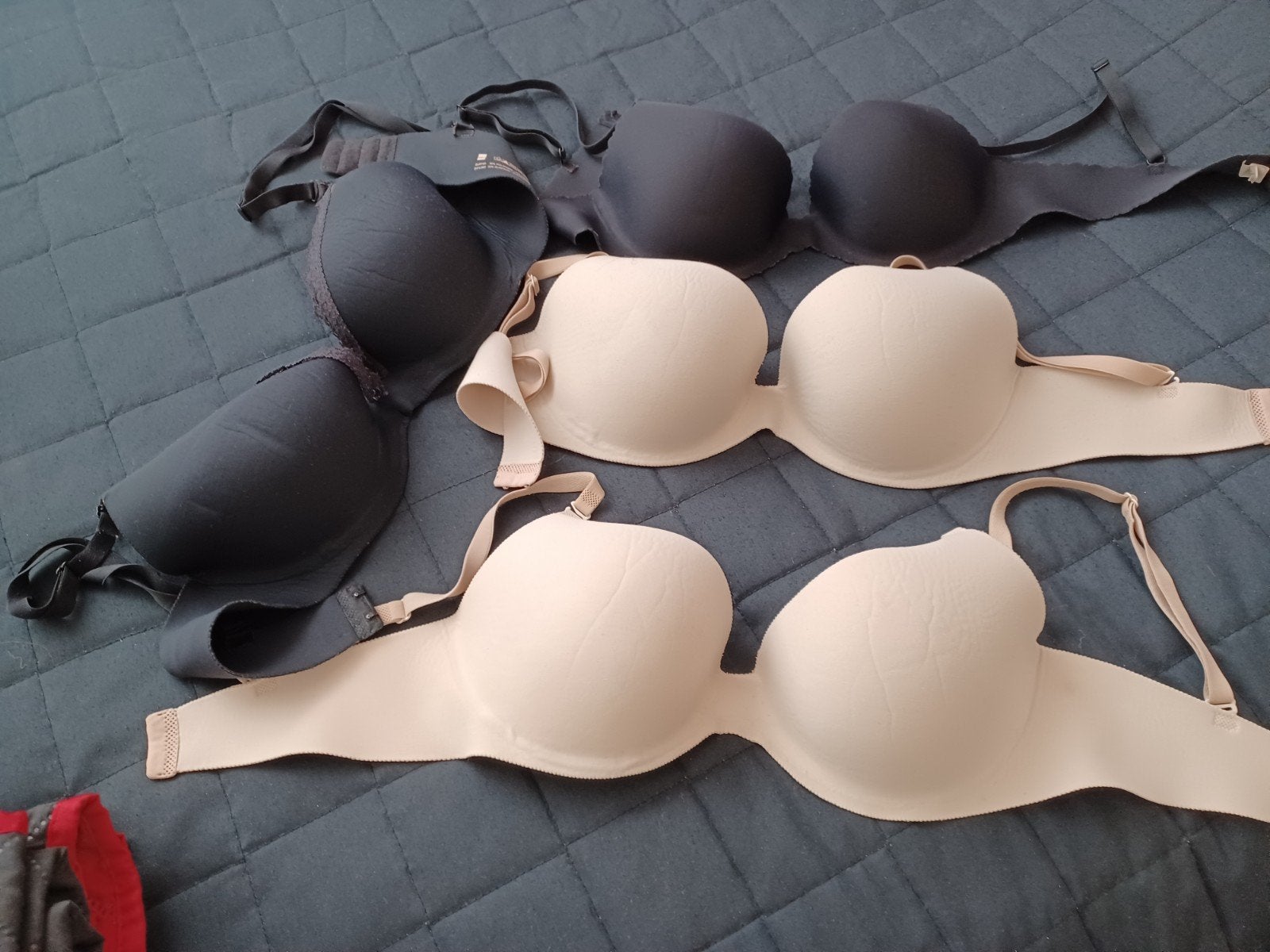Hema BH's - 2x zwart, 2x beige - Maat 75D, Hema, Ophalen of Verzenden, Zwart, BH