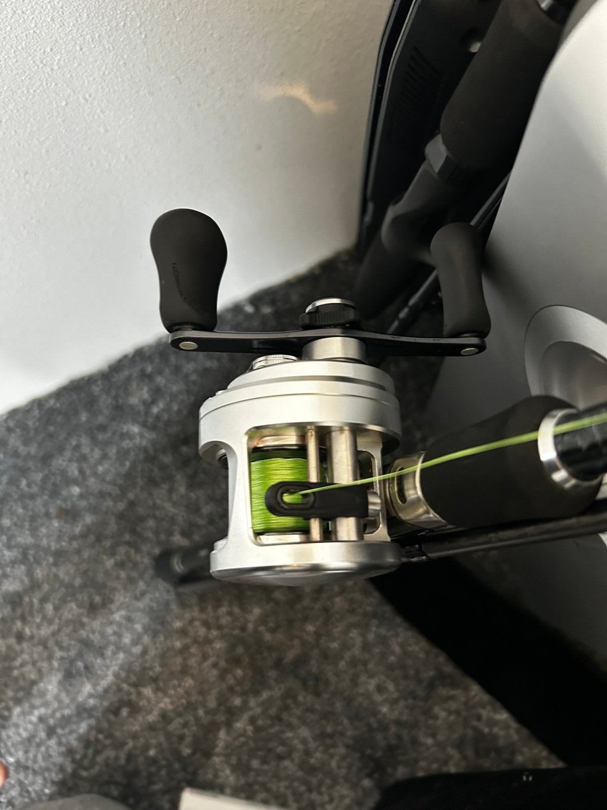 Shimano calcutta 201D, Watersport en Boten, Hengelsport | Roofvissen, Ophalen, Nieuw, Molen